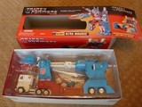 Transformers Ultra Magnus Generation 1 4d4cf048a91c5e1a4b0040d0
