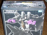 Transformers MP-06: Skywarp Generation 1 (Takara)