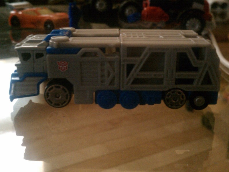 Transformers Ultra Magnus Robots In Disguise