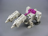 Transformers Hun-Grrr Generation 1 thumbnail 5