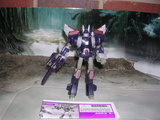 Transformers Cyclonus w/ Nightstick Classics Series 4e84cb7418c28a0001000140