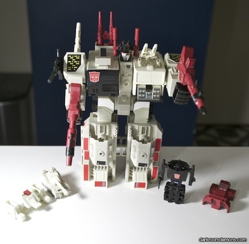 Transformers Metroplex Generation 1