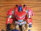 Transformers Cybertronian Optimus Prime Classics Series image 0
