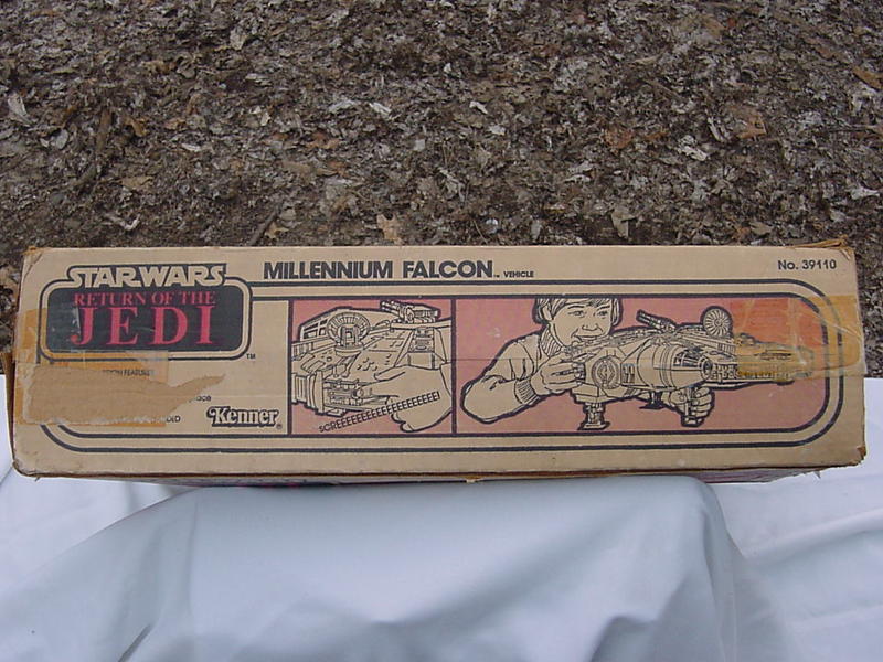 Star Wars Millennium Falcon (ROTJ Box) Vintage Figures (pre-1997)