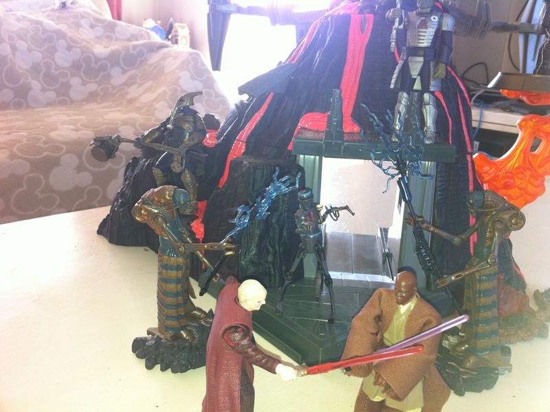 Star Wars Mustafar Final Duel Playset Episode III - Revenge of the Sith