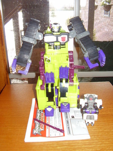 Transformers Scavenger w/ Rollbar Unicron Trilogy