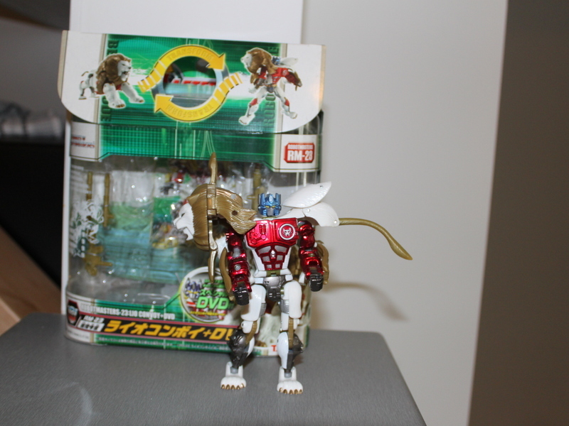 Transformers RM-23: Lio Convoy (Metallic Version) Robot Masters