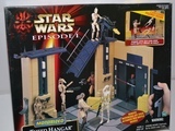 Star Wars Motorized Theed Hangar Playset Episode I - The Phantom Menace