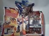 Transformers Soundwave (Toys R Us Exclusive) Classics Series