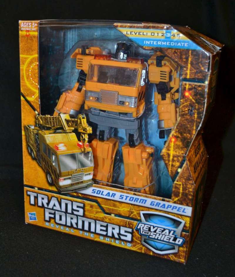 Transformers Solar Storm Grappel Classics Series